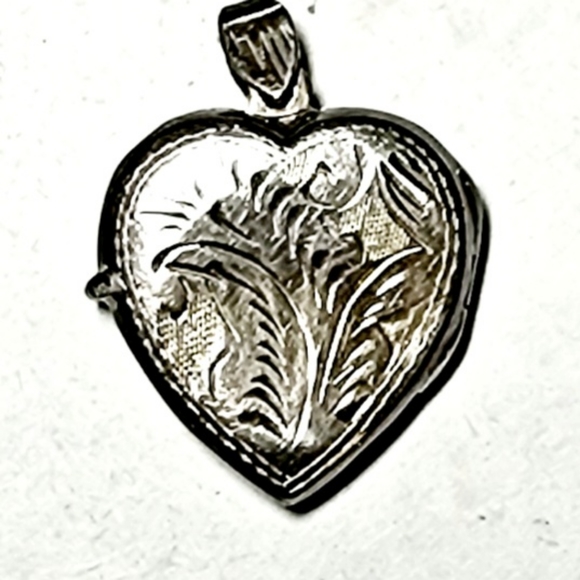 Vintage sterling engraved silver 2 picture frames heart locket charm stamped 925 - Picture 7 of 7